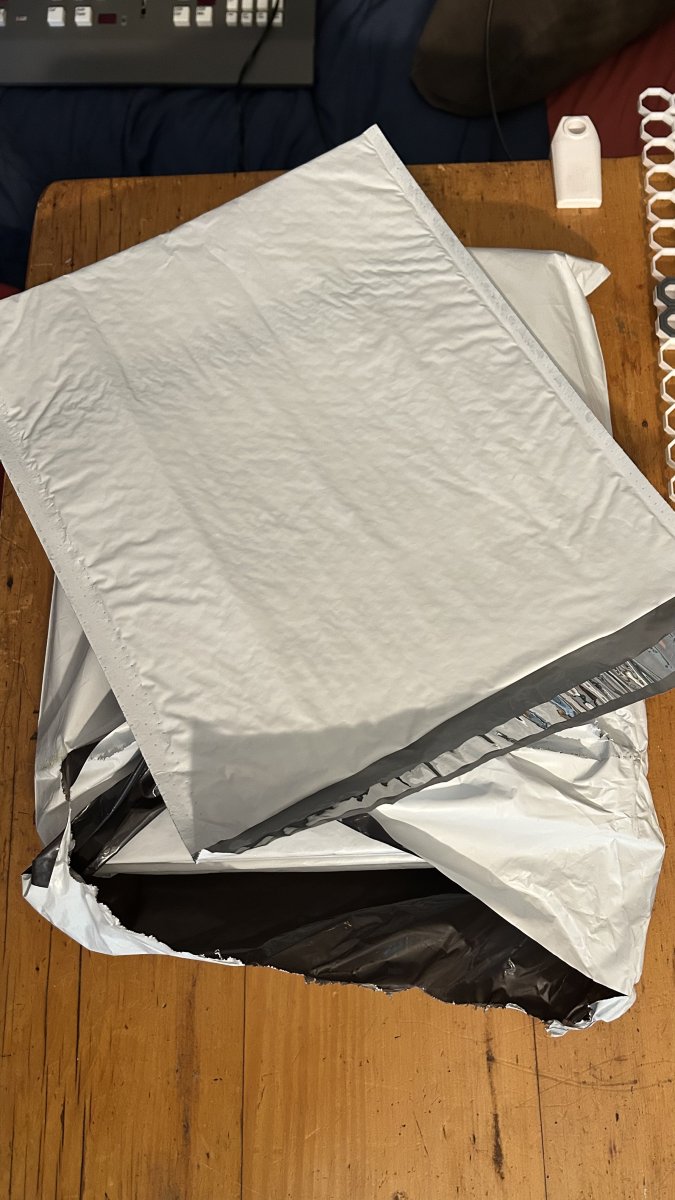 10 Bubble wrap mailers