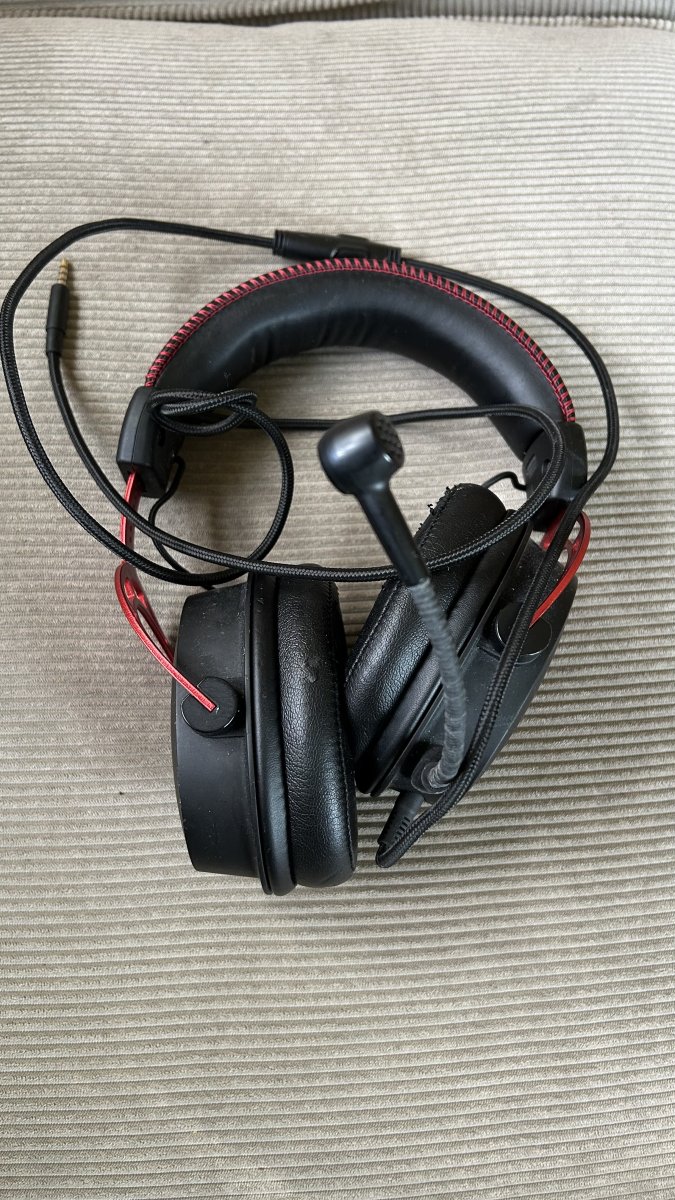 Gaming headset