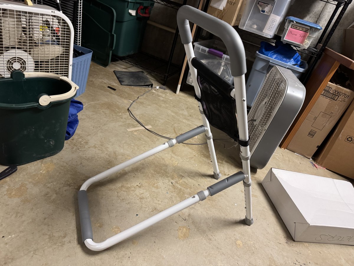 Bed rail/assistive device