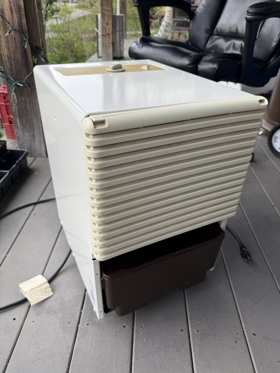 Dehumidifier