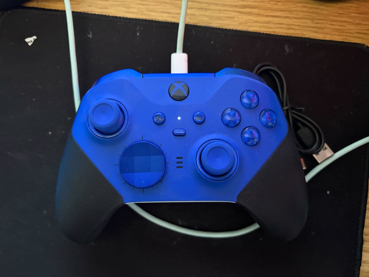 Elite Series 2 Xbox Controller with Accessories