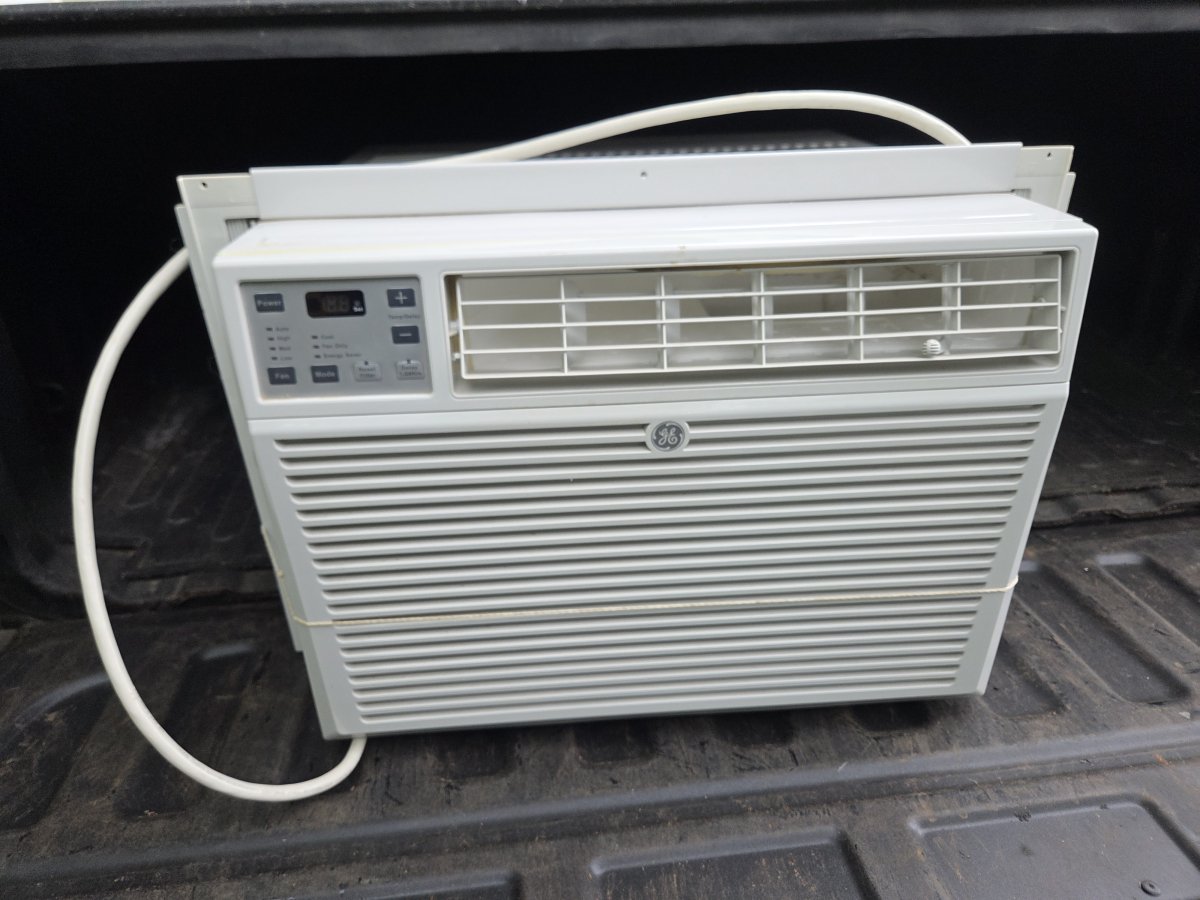 Window unit AC
